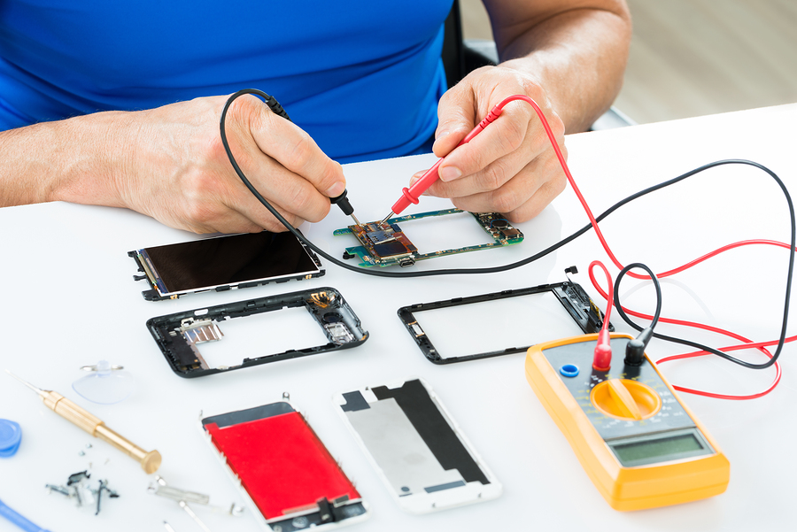 Hire Experience Mobile Phone Service To Clear Major Repair