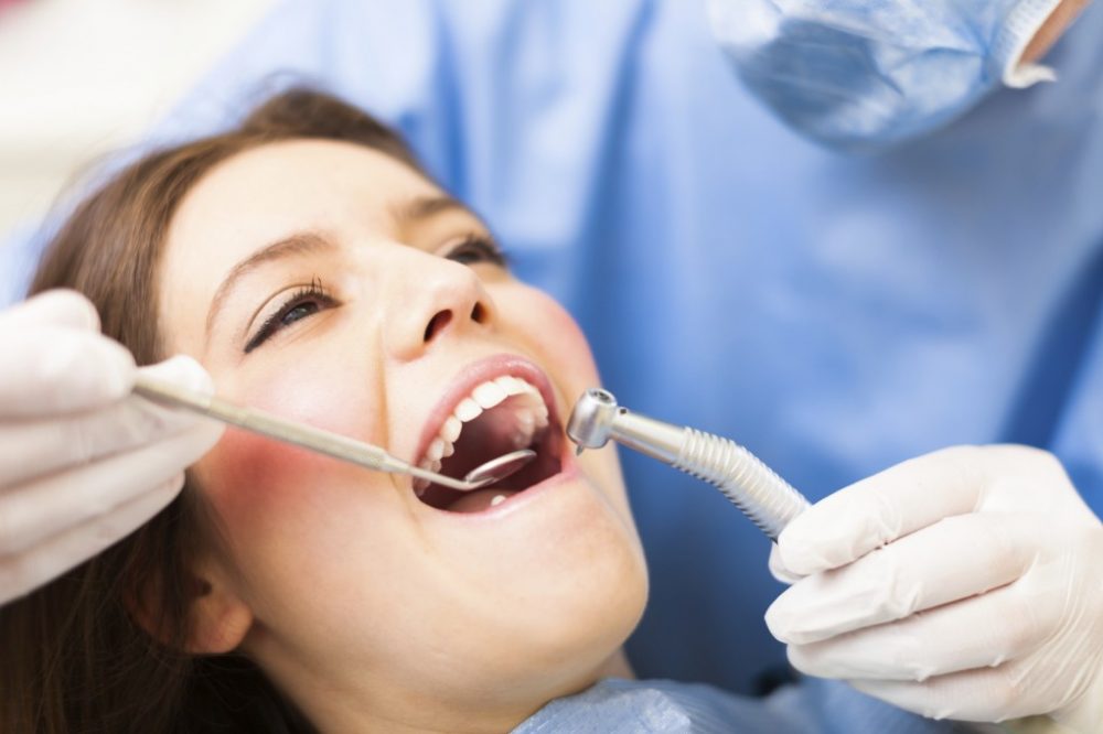 The Different Ways Dentists Help Avoid Varied Oral Problems