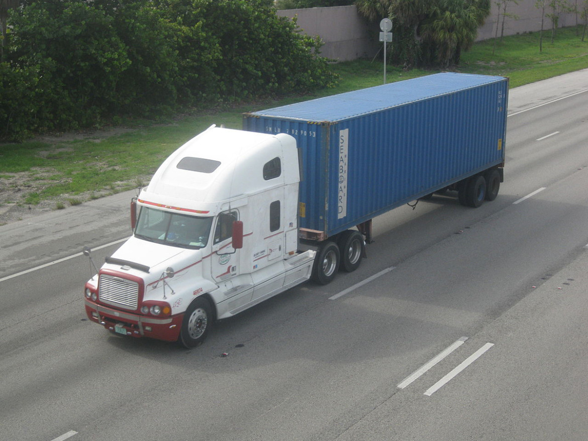 Why Freight Transportation by Trucks Has Gained Popularity In The Industry