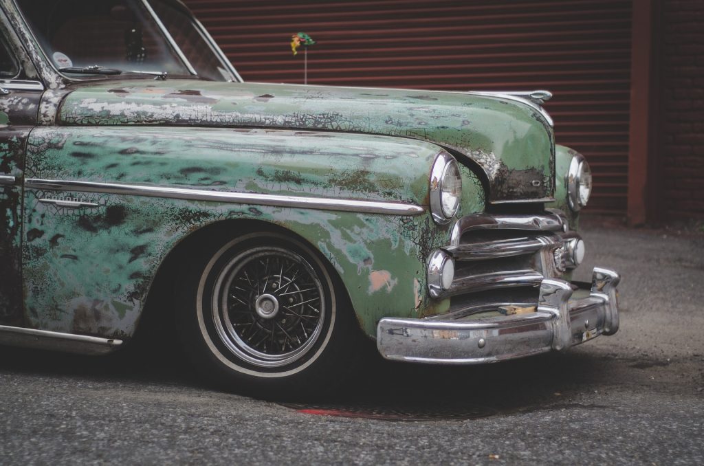 5 Easy Ways To Revitalize Your Old Car To Prevent Vehicular Accidents