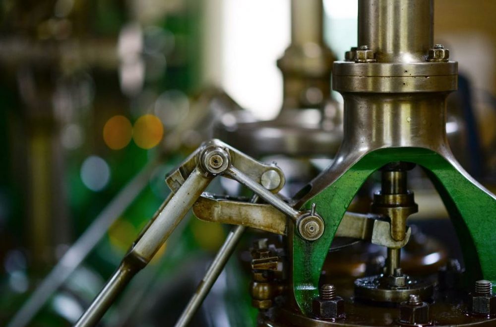 How To Manage Common Machinery Issues In The Workplace